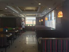 -巴依兄弟西域美食(机场店)