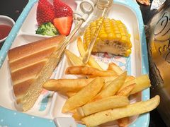 -辣尚瘾·烤鱼·新川菜(牡丹园直营店)