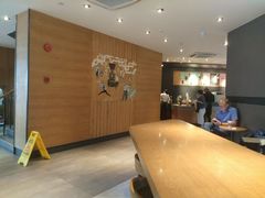 -星巴克(西藏路店)