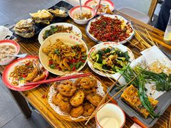 -冶建镜子·老南昌大排档·江西虾王(总店)