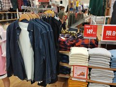 -优衣库(广州番禺万达广场店)