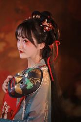 -汉仪华裳汉服馆(打浦桥店)