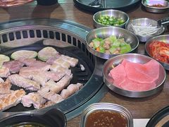 -香猪坊韩国烤肉专属门店(魏公村店)