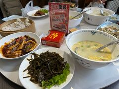 -乔家小院•非遗驴肉•本地小海鲜(滨河路店)
