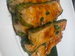 墨鱼胶煎酿尖椒-汤城小厨•粤菜•靓汤(西直门凯德MALL店)