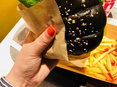 -麦当劳(中山公园龙之梦店)