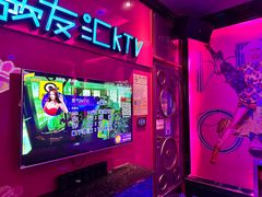 -歌友汇KTV(大悦城11层店)