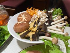 -一叶一世界•素食餐厅(新光天地店)