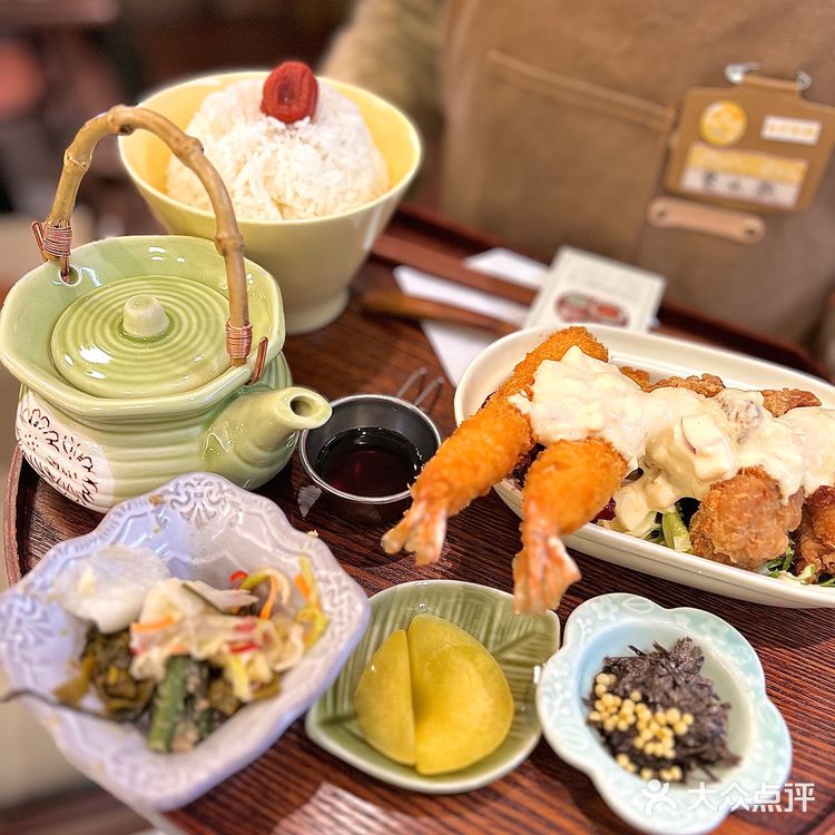 在上海书城！书城里藏了家日式漫画风料理店🤩