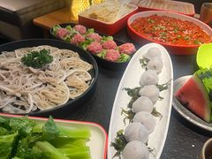 -晓宇重庆火锅(西安荟聚店)