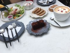 -RGF(巨鹿路店)