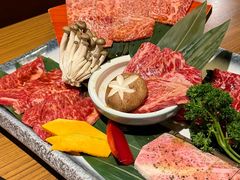 -炼火烤肉店