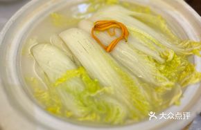 Steamed Baby Bok Choy in Superior Soup