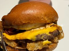 -The Habit Burger Grill 哈比特汉堡(爱琴海店)