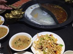 -重庆德庄火锅(体育中心店)