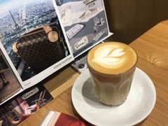红樱桃-VOYAGE COFFEE(北锣鼓巷店)