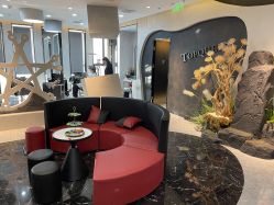 -TOP HAIR SALON