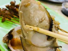 -蚝哥花姐湛江烤生蚝(美丽湾市场店)