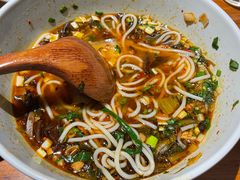 -SHAN山(前滩太古里店)