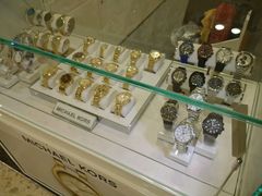 android_upload_pic-东荟城名店仓
