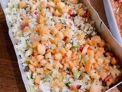 -蜜桃餐厅·伴山(湖滨商业街店)