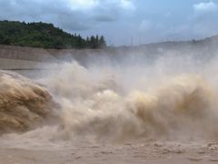 -黄河小浪底水利枢纽风景区