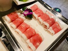 香香小肥牛-虾吃虾涮.虾火锅.肉蟹煲(步步高梅溪新天地店)