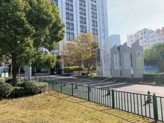 -陆家嘴金融服务广场