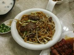 干炒牛河-表妹香港靓点餐厅
