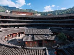-初溪土楼群
