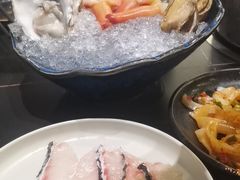 -牛牛和牛海鲜粥底火锅(长虹国际城店)