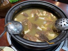 -菌之家·专业纯野生菌火锅·特色炒菌