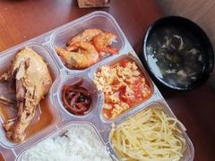 -蓝海国际大饭店·蓝钻自助百汇(兰山店)