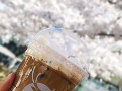 -瑞幸咖啡(1+1大厦店)