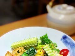 温泉蛋沙拉-富山日式料理(宽厚里店)