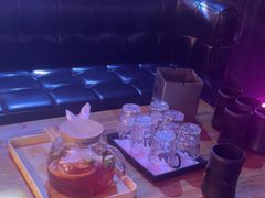 -喜鹊音乐酒馆(西街店)