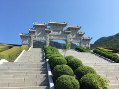 -九鼎铁刹山风景区