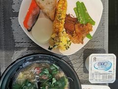 -梅园国际大酒店·自助餐厅(光明港店)