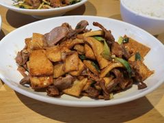 -关东小磨东北菜(上海长风大悦城店)