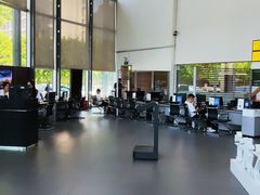 -宁波之星奔驰4S店(海曙店)