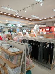 -孩子王童乐园(淮安万达店)