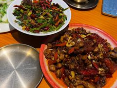 -柴窝堡22号辣子鸡·传承新疆菜