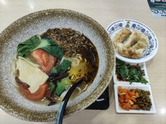 -蒙自源米线大王(普宁广场店)