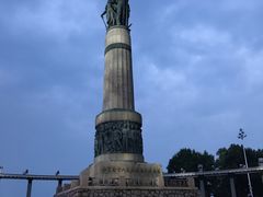 -人民防洪胜利纪念塔