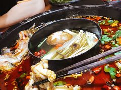 美蛙鱼头红汤锅底-味仙疯美蛙鱼头(清扬路总店)