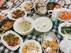 -钱大妈海鲜饭店(保利林语店)