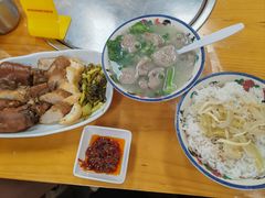 -明姨仔潮汕美食·碳炉猪脚·汕尾牛腩饭·起片鸡煲(起义路店)