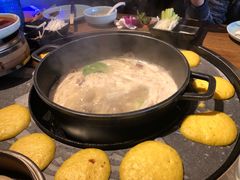 -三人行骨头王火锅(长寿店)