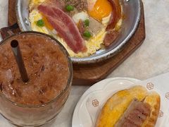 -邢泰记