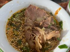 -朝伟清真铜瓢牛肉馆(三十年老·店)